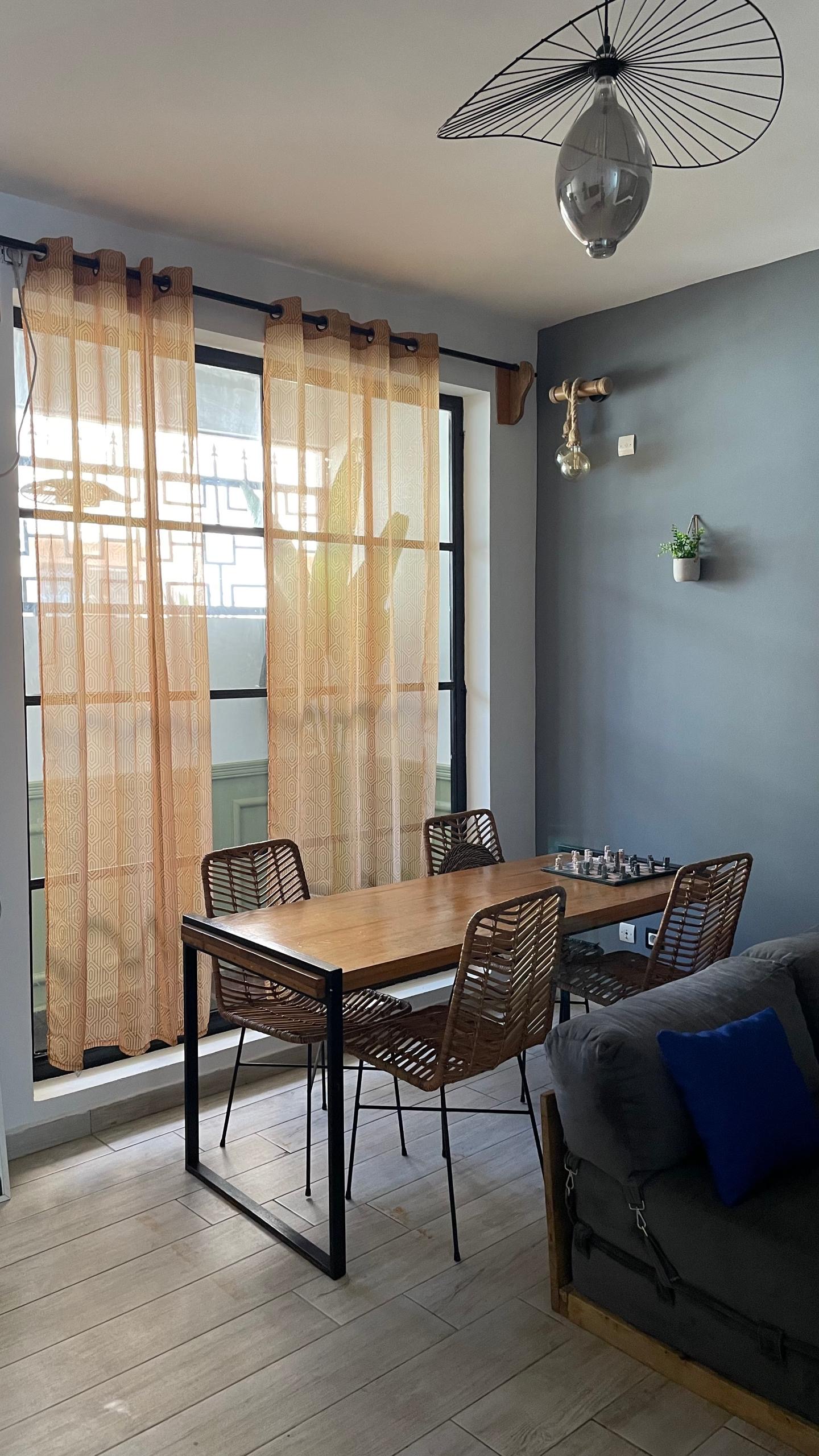 51ba76de-d2d3-49a3-af66-20ee40e68112