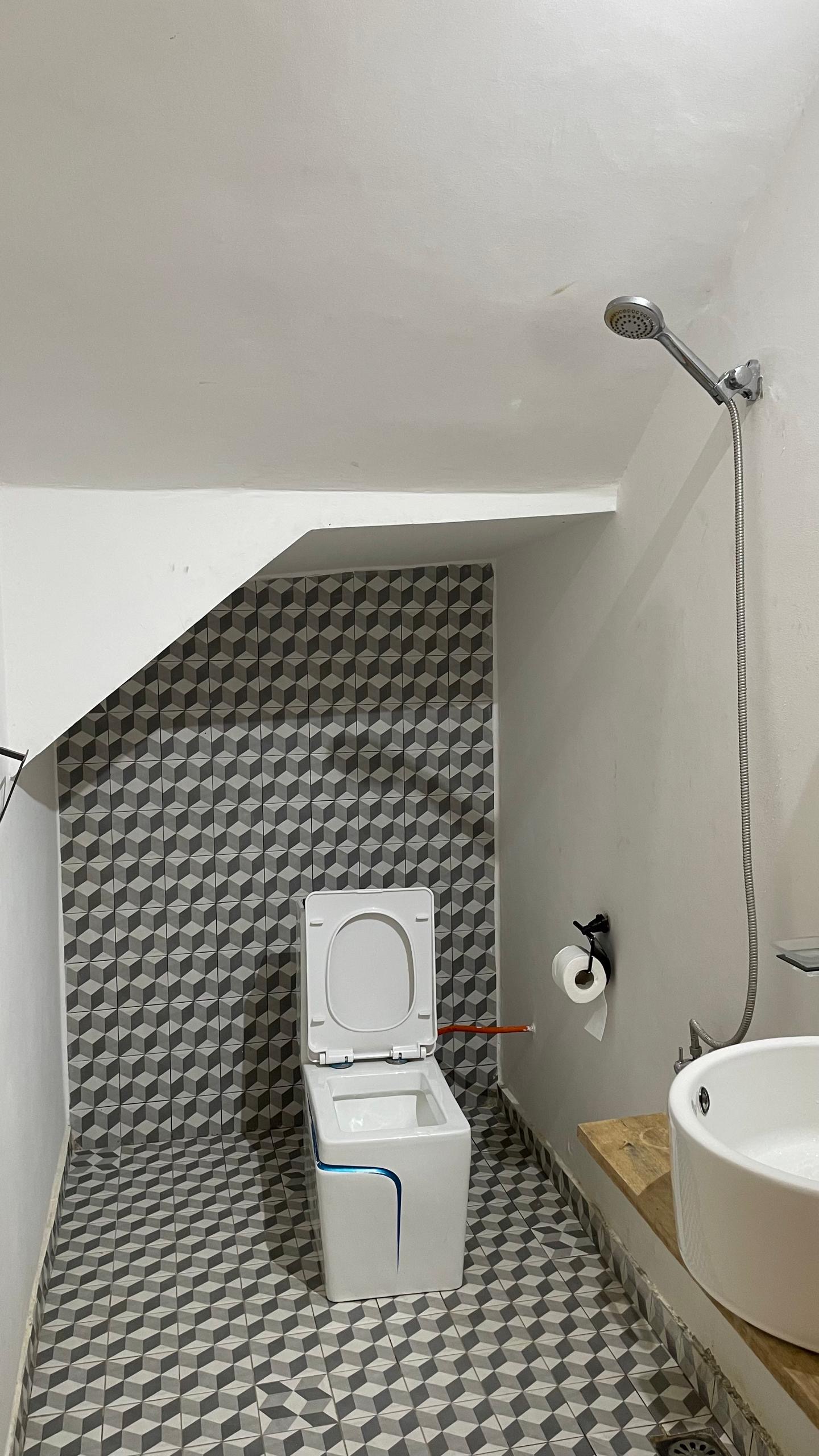 7e9ed842-38ce-4775-93e1-a4f4b5493a4d